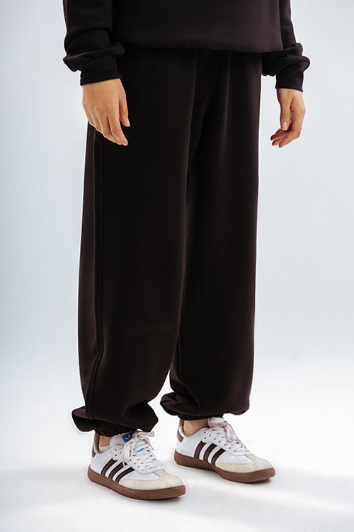 Loose Drawstring Sweatpants & Chill Sleeve T-shirt Black Set