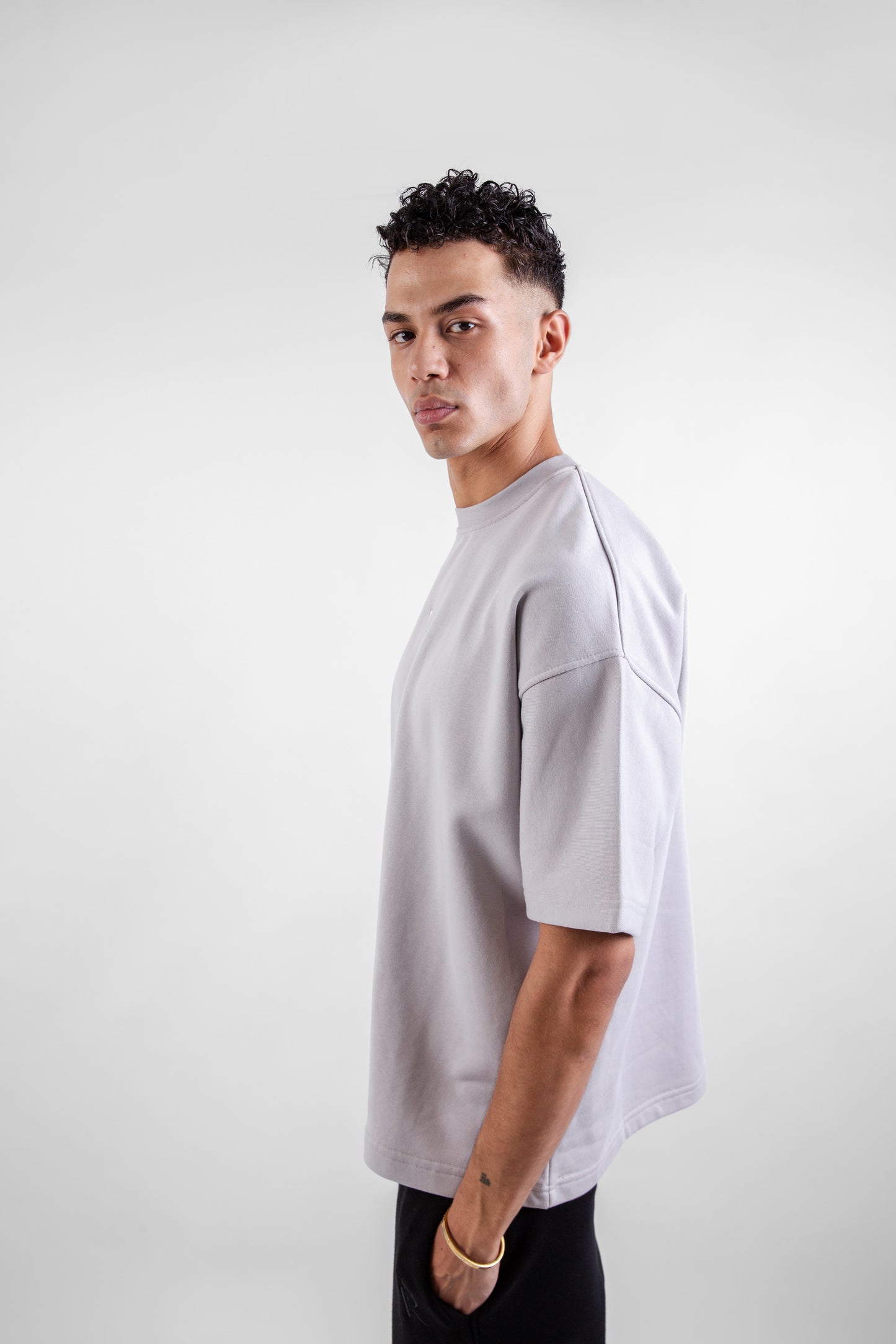 Chill Sleeve T-shirts-Silver Lining