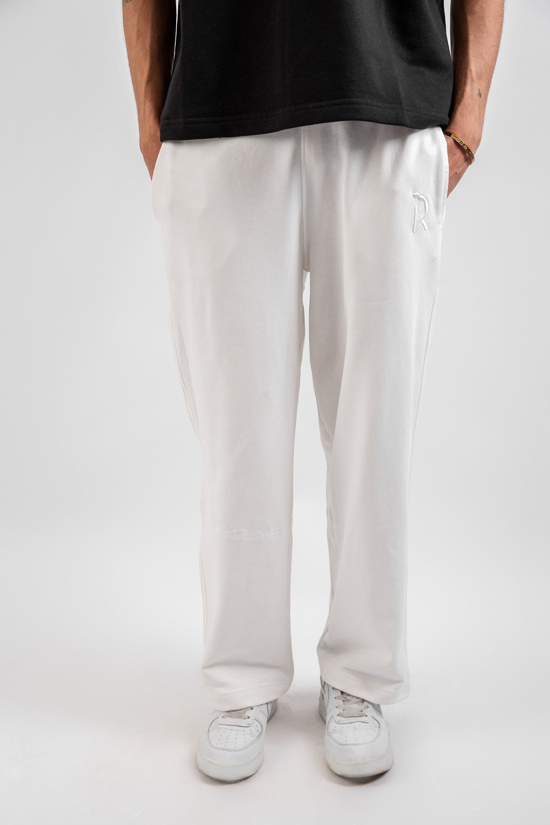 Droopy Pants-White