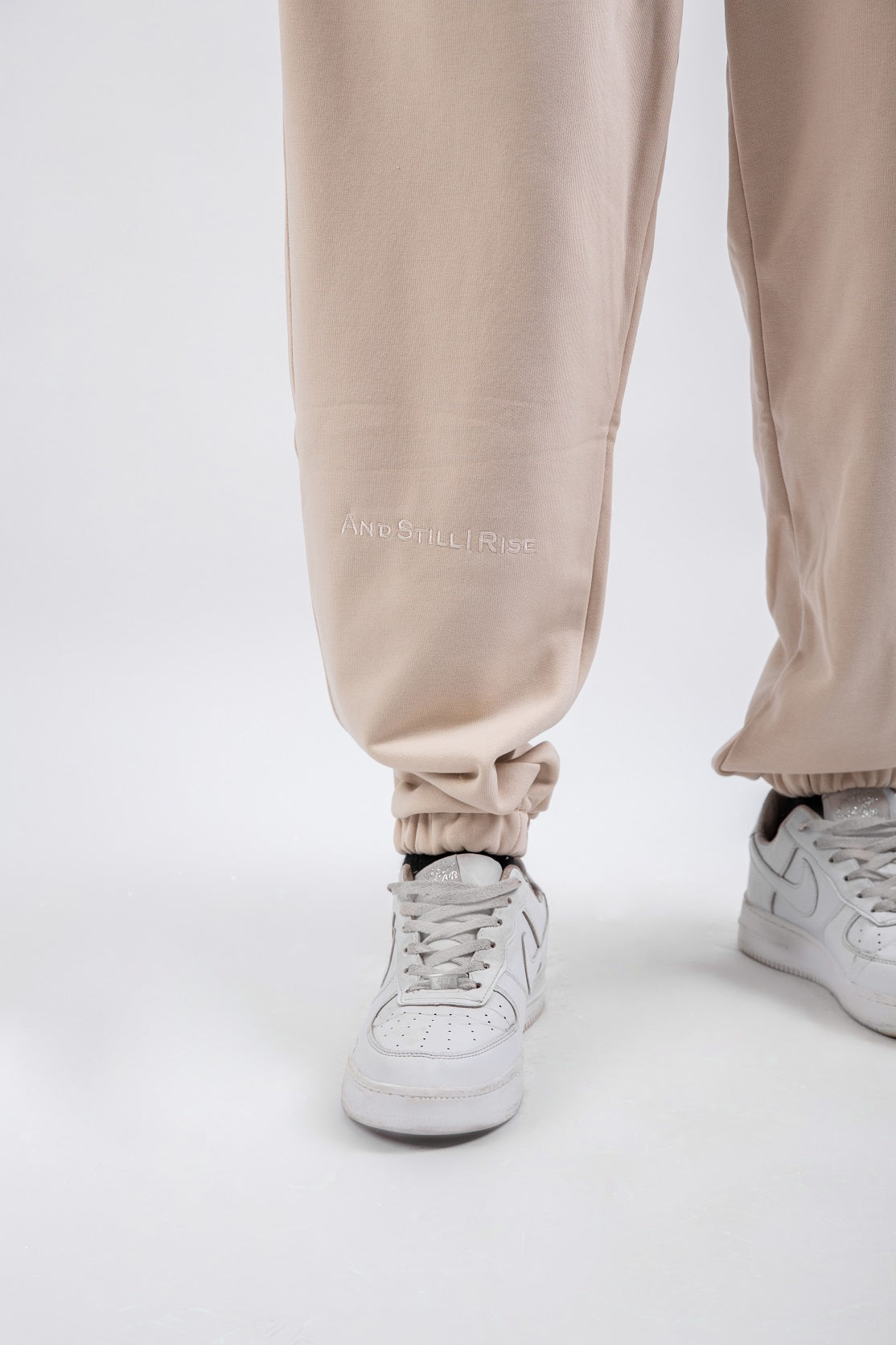 Loose Drawstring Sweatpants-Beige